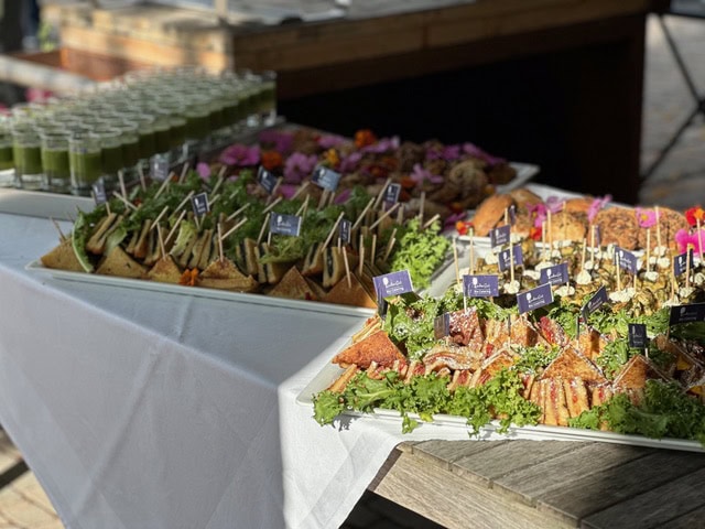 Buffet und Platten im LindenGut